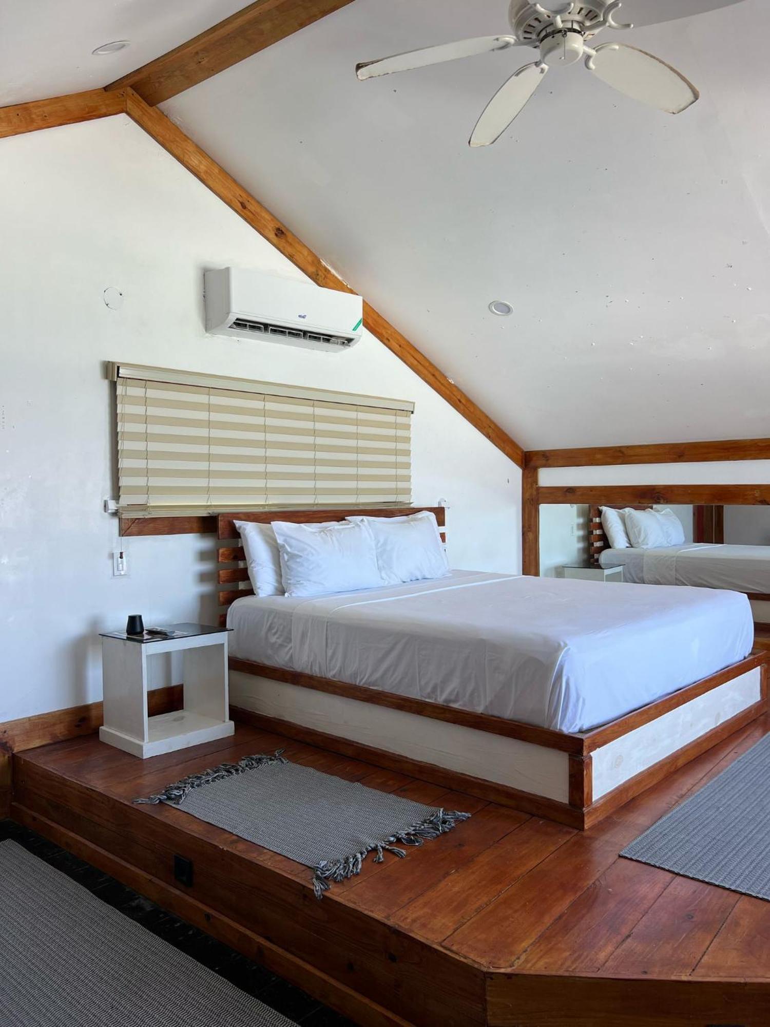 The Sea Cliff Hotel Resort & Spa Port Antonio Exterior photo